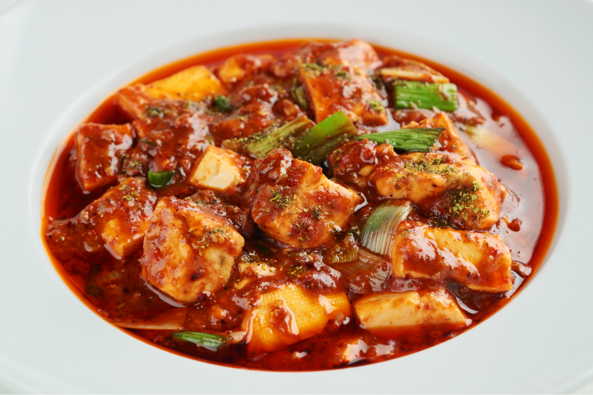 「RED」は辛さの新境地を切り開く‐幸福麻婆